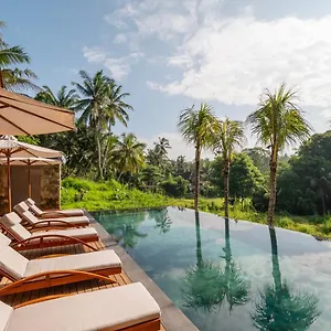 4* Hotel Unagi Wooden By Emana